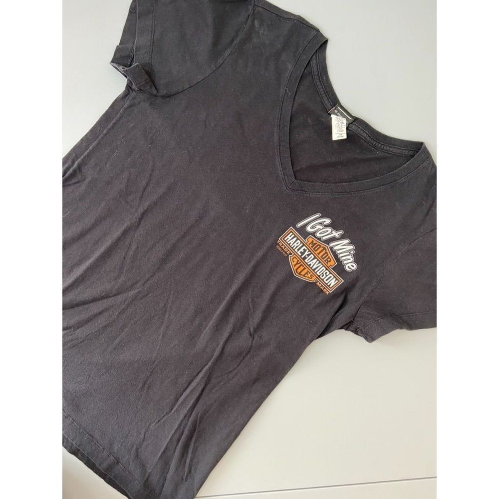 Harley Davidson women's large black v-neck‎ I got mine graphic tee casual cotton